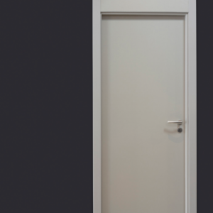 Porta com bandeira